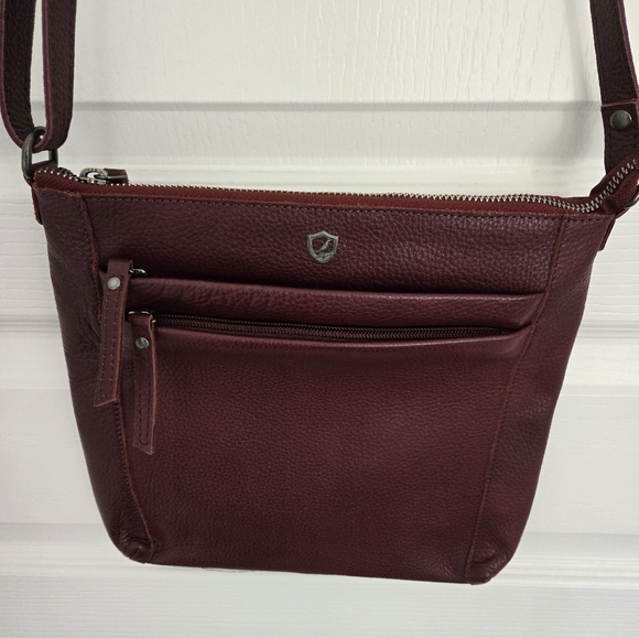 Cochoa burgundy crossbody - Picture 3 of 8